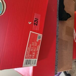 Nike Green and White Performance Athletic Shoes